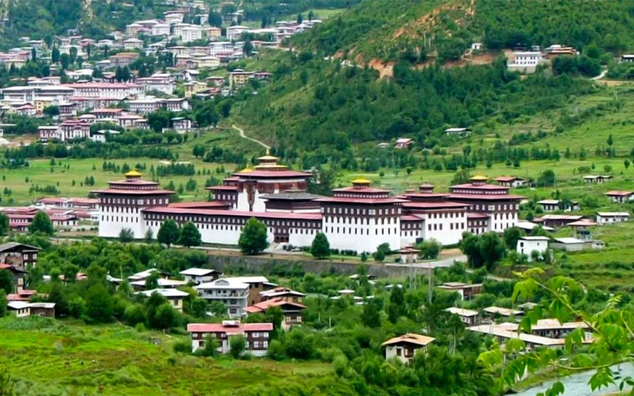 6 Days Bhutan Tour Package For Family